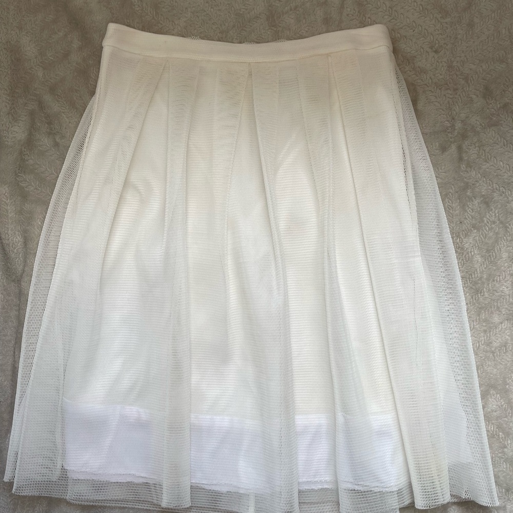 Classic White/ Cream Circle Skirt with Soft Mesh Overlay Size L
